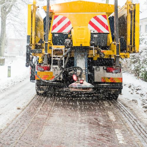 Streudienst Leistung im Winterdienst: Abbildung Schneefräse